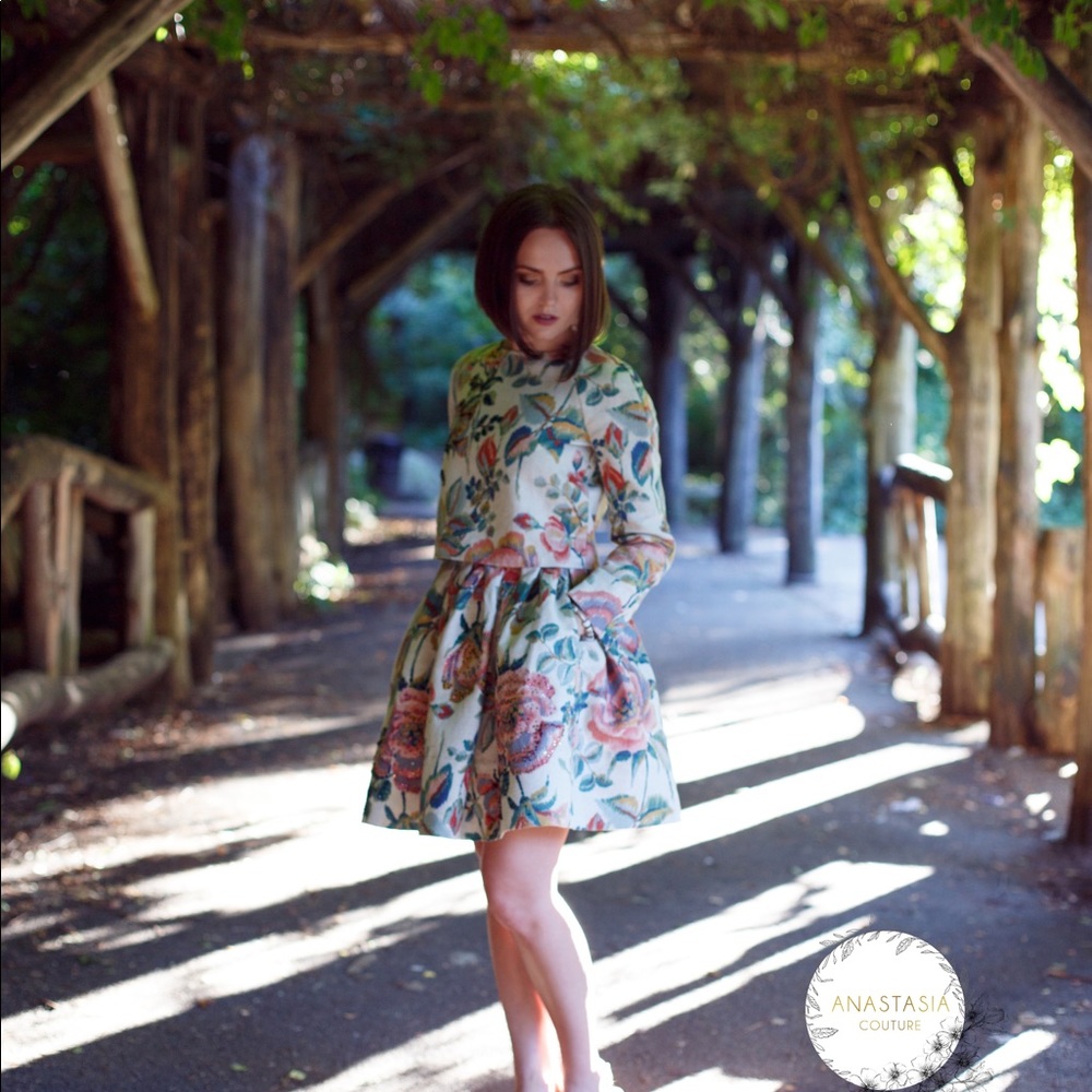 New sample skirt and mini jacket. Size 2